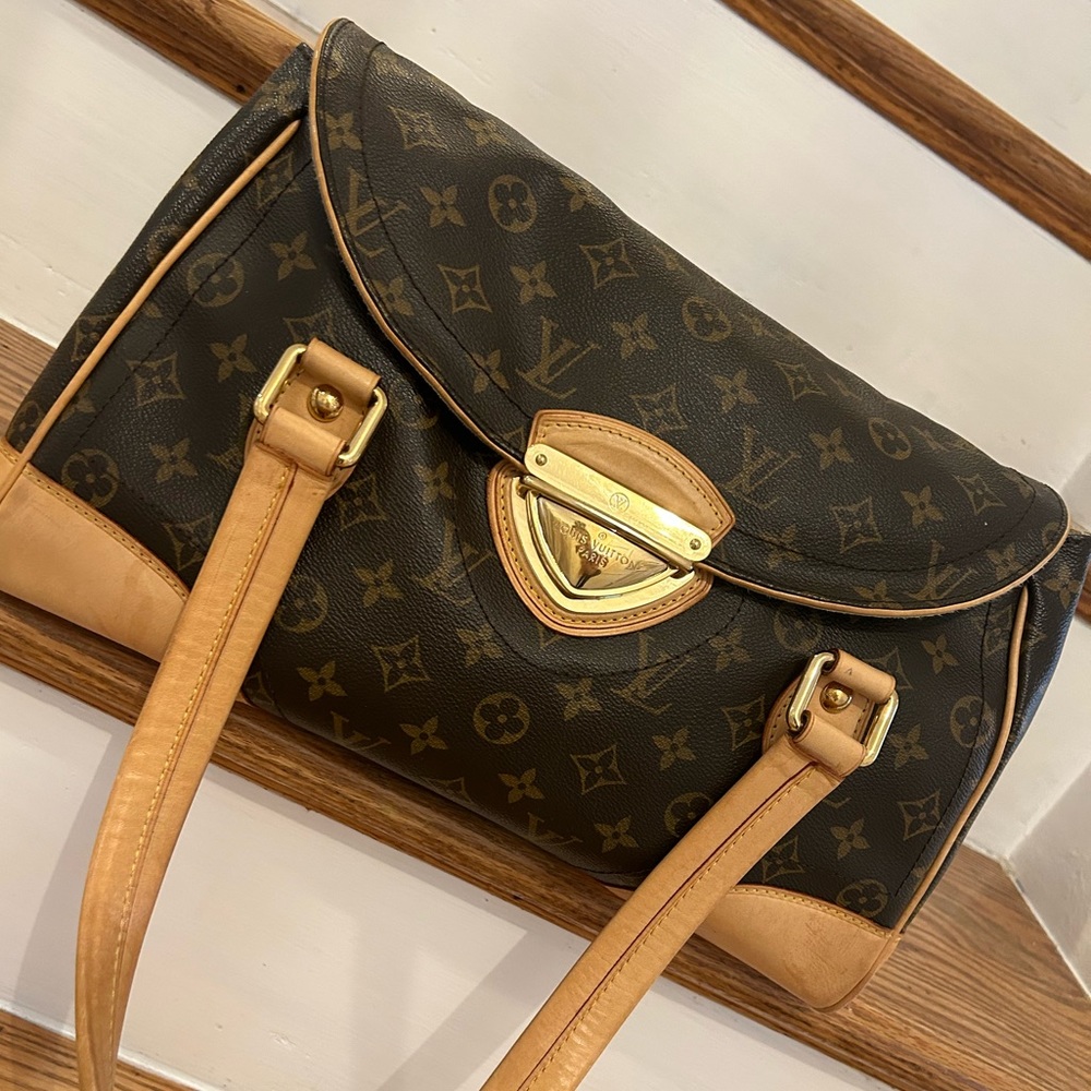 Louis Vuitton Beverly GM Bag